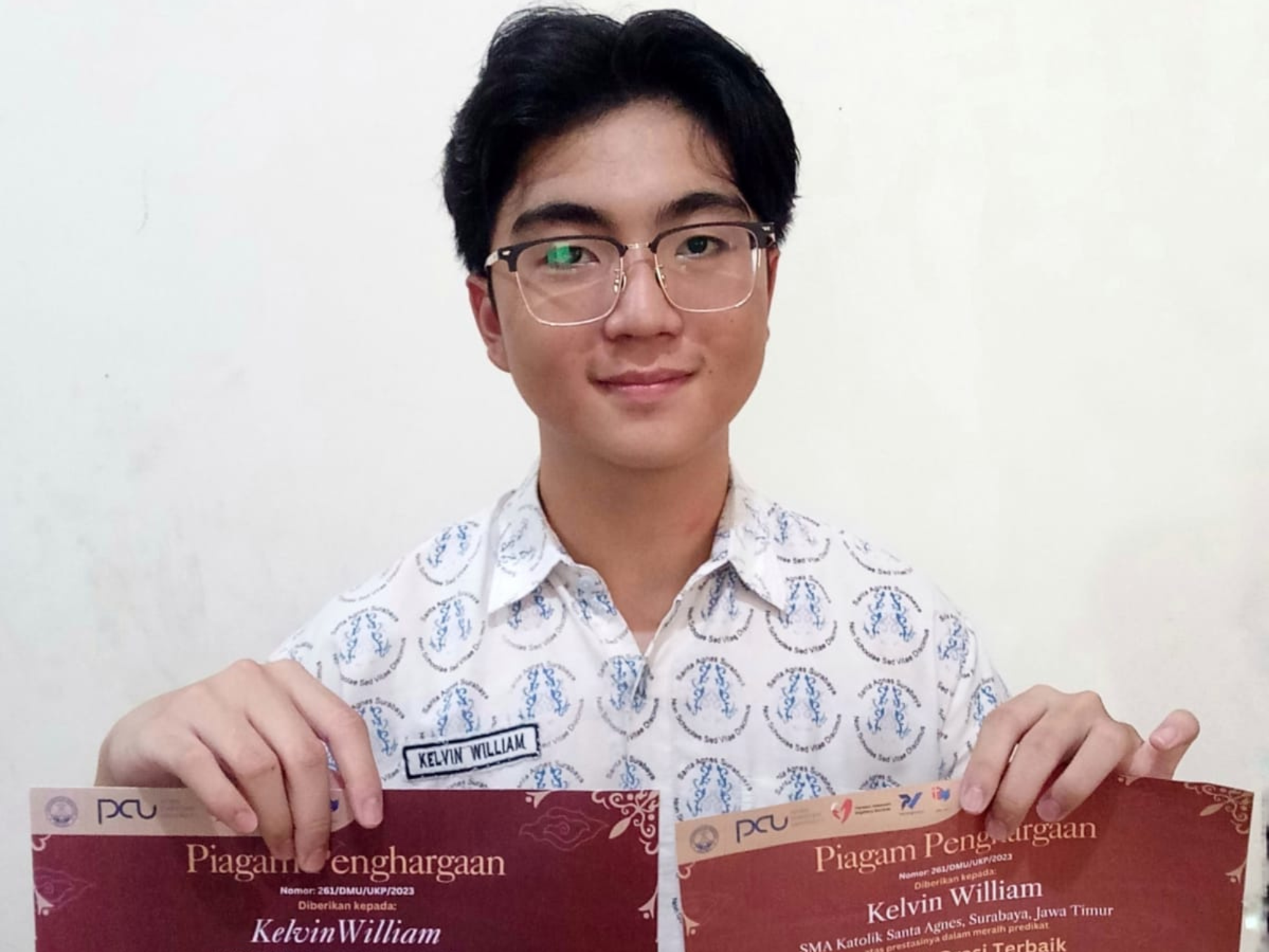 LOMBA ESAI & ORASI WAWASAN KEBANGSAAN TINGKAT SE-INDONESIA BY UKP