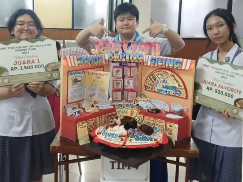 Juara 1 “Food Technology Journalistic Competition” UKWMS