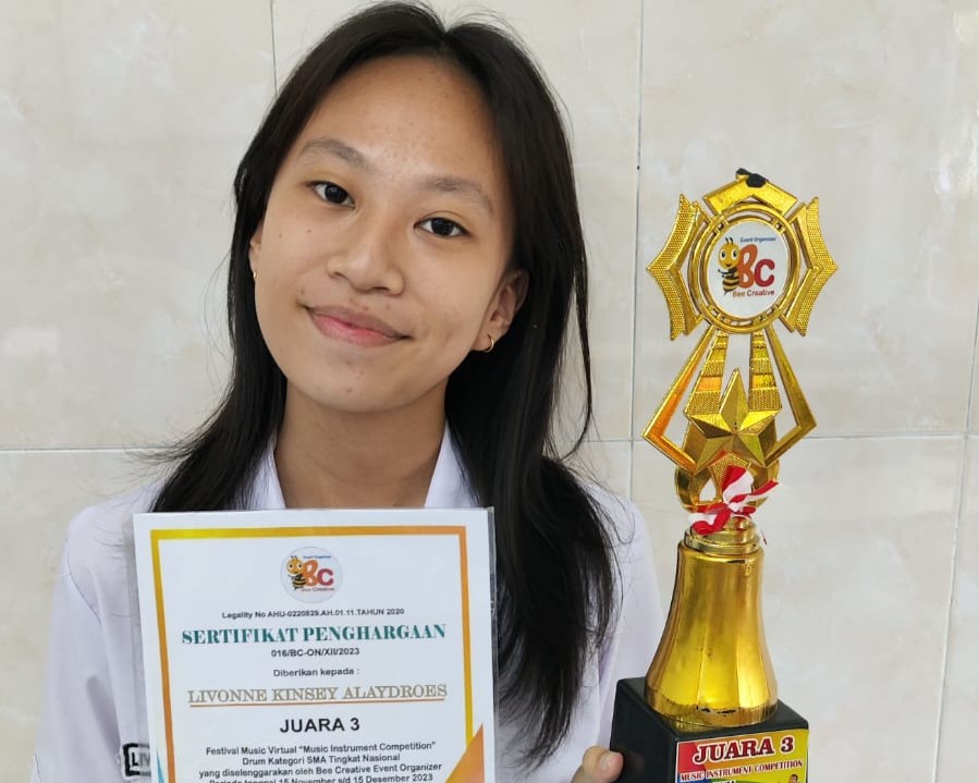 Juara 3 “Music Instrument Competition” Bee Creative Event Organizer