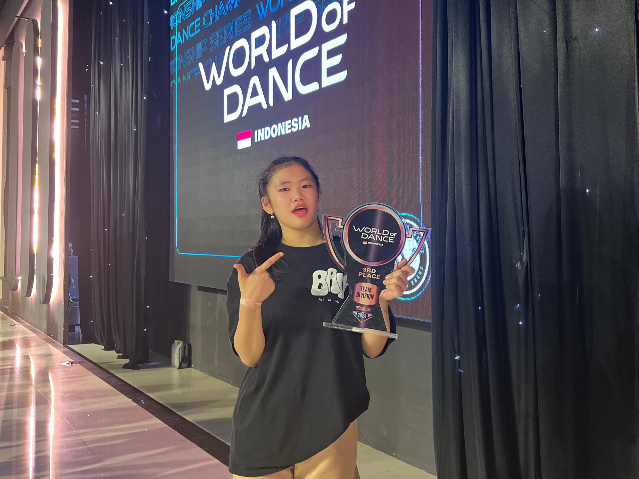 Juara 3 Kategori Team Division “World of Dance”